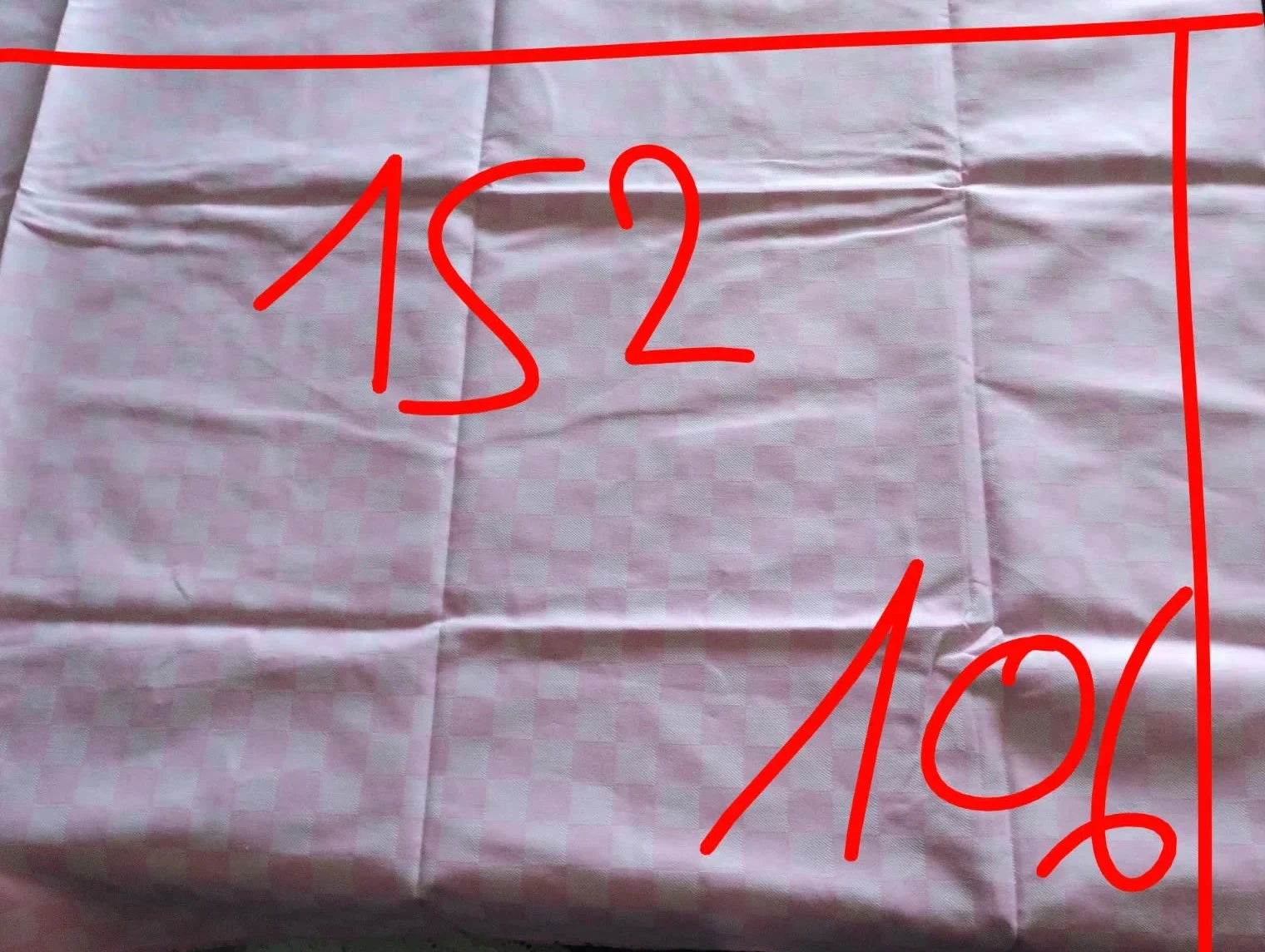 Large piece of pink vichy fabric – photo 4